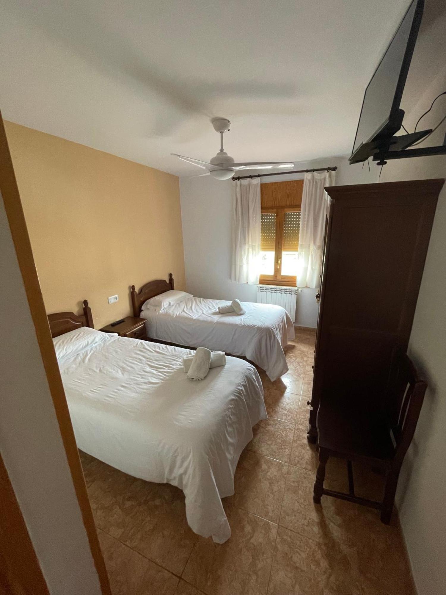 Hostal La Rurala Estopanya Estopinan del Castillo ภายนอก รูปภาพ